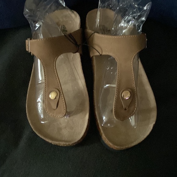 Cliffs sandals 7.5 NEW - Picture 3 of 3